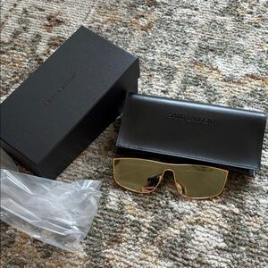 Saint L - 605 Luna Sunglasses In Gold Gold Bronze